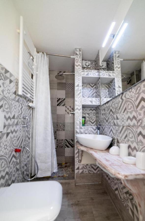 Gemelli Guest House Olbia Dış mekan fotoğraf