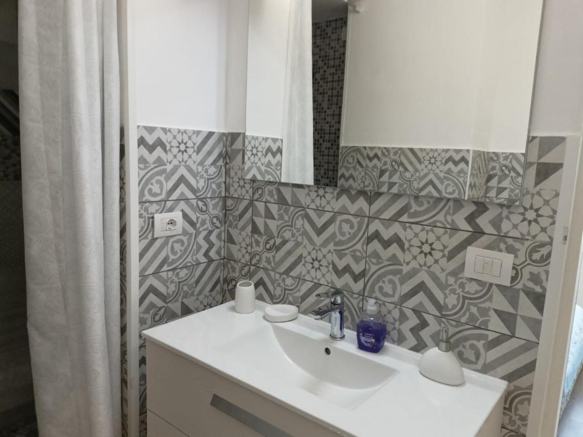Gemelli Guest House Olbia Dış mekan fotoğraf